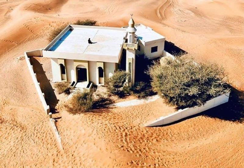 The villagers argue that it was the jinns that made them leave their houses, but it’s probably because the sands of the desert aren’t very welcoming.